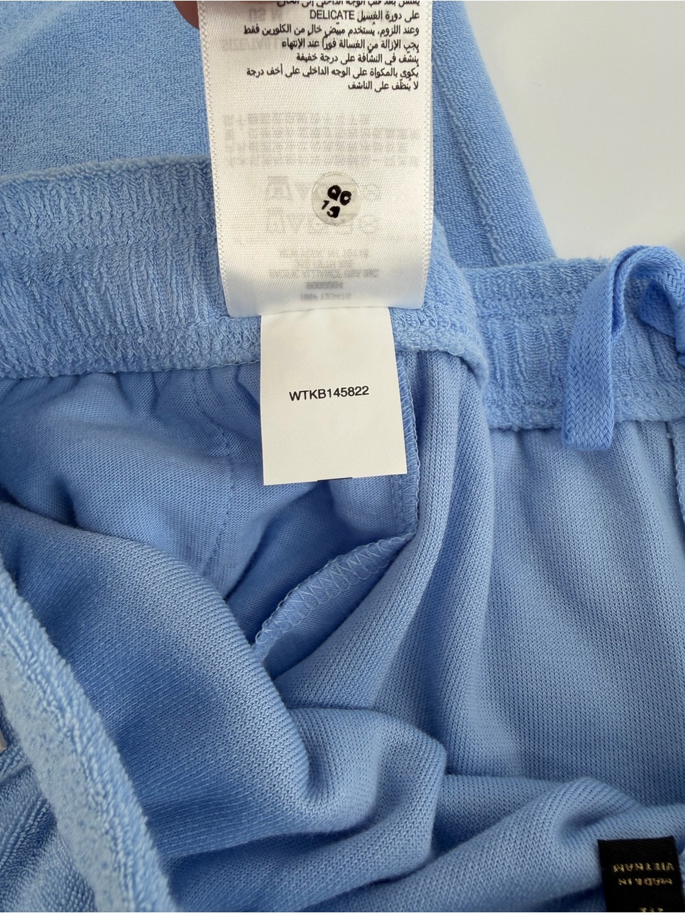 Juicy Couture BEACH BLUE
MICROTERRY EASY JOGGER
PANT - Picture 10 of 11